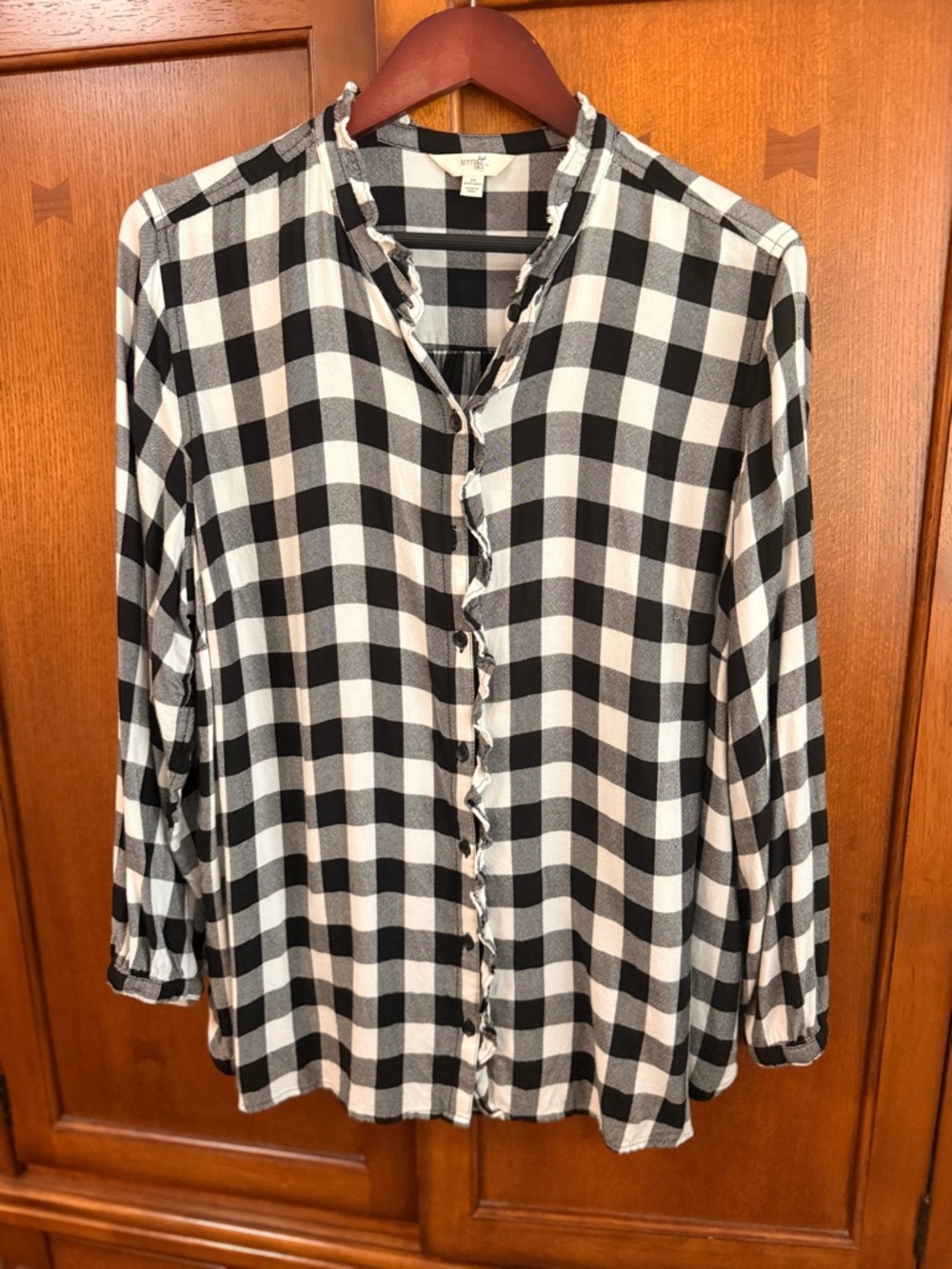 Terra & Sky Black and White Plaid Ruffle-Trim Button Down Top